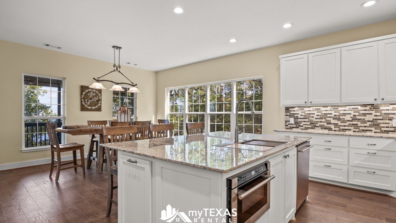Photo of Kitchen in Dogwood