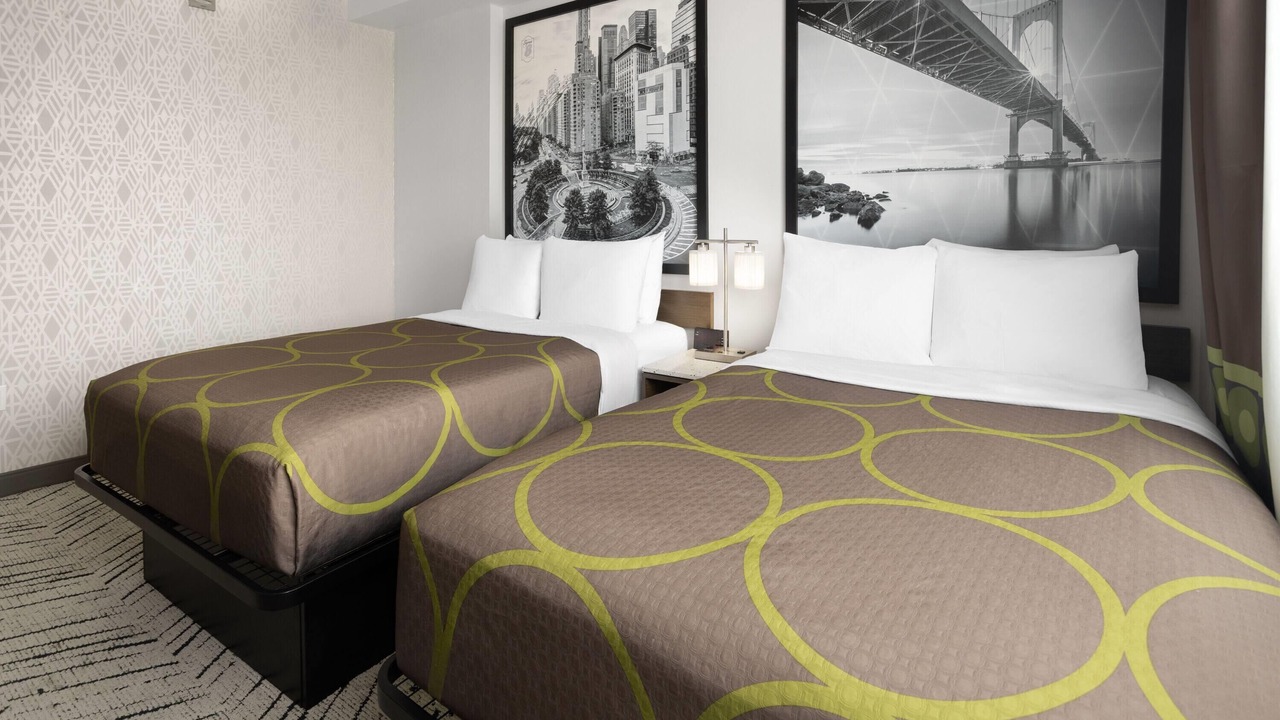 Photo of Bedroom in Concourse