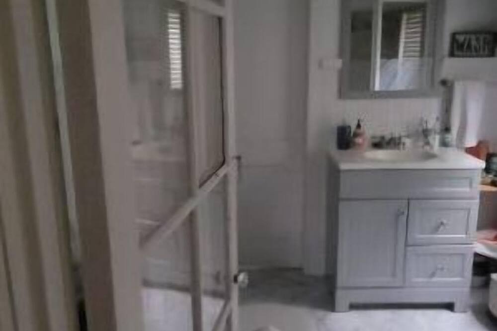 Photo of Kitchen in Colton