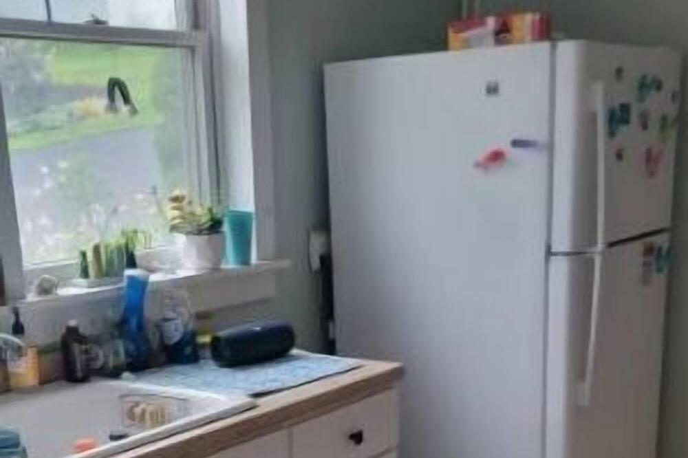 Photo of Kitchen in Colton