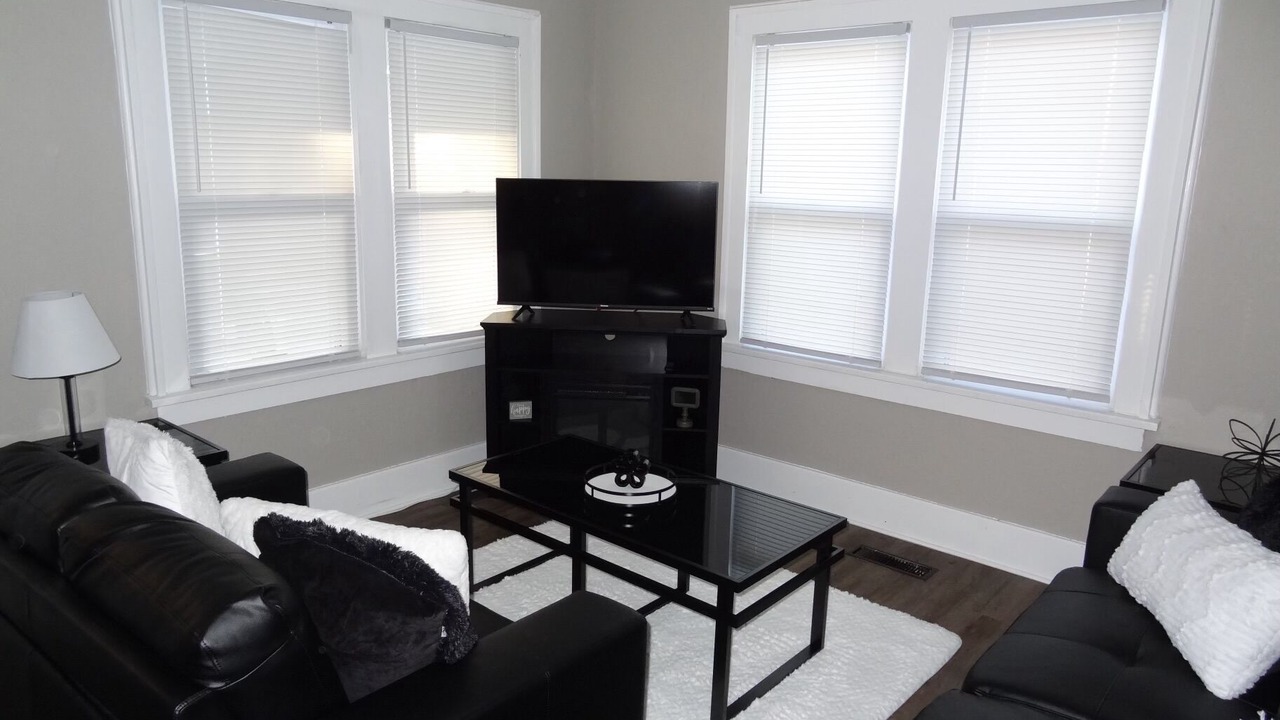 Photo of Livingroom in Enid