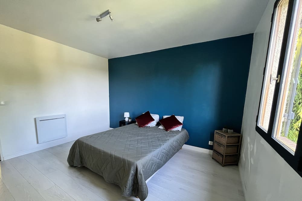 Photo of Bedroom in Chamigny