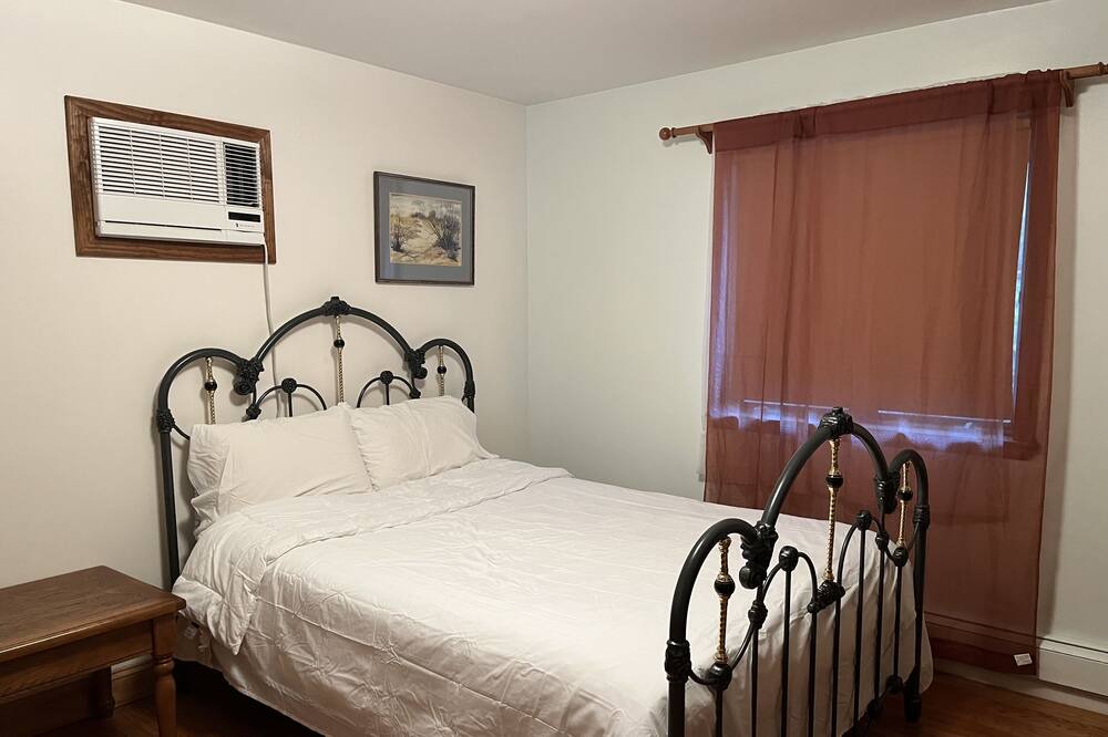 Photo of Bedroom in Lewiston