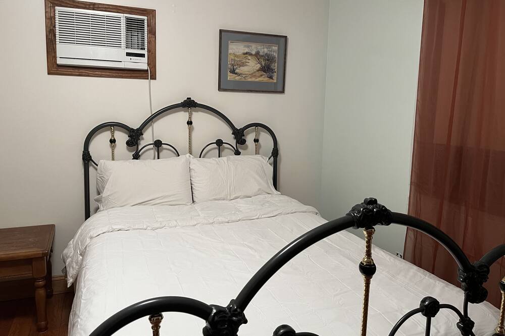 Photo of Bedroom in Lewiston