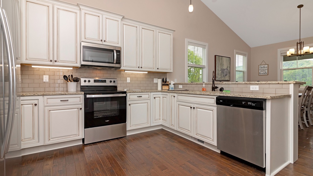 Photo of Kitchen in Bear Lake Reserve