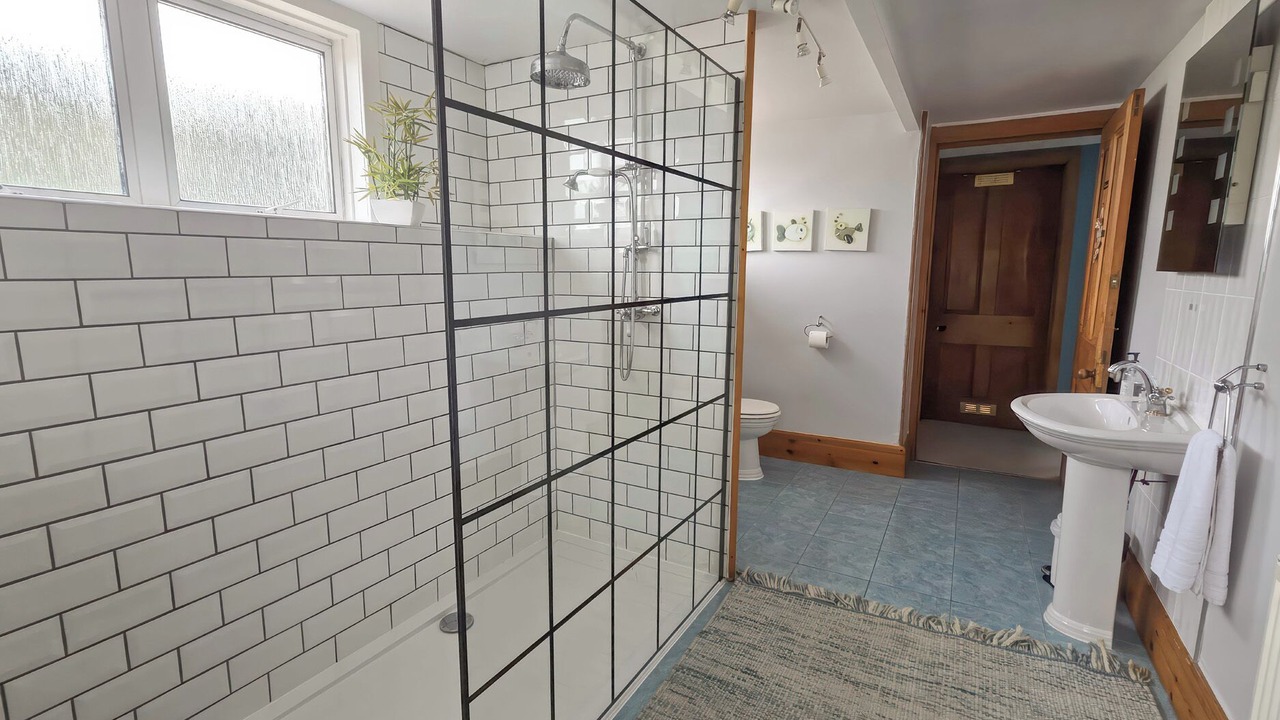 Photo of Bathroom in Largs