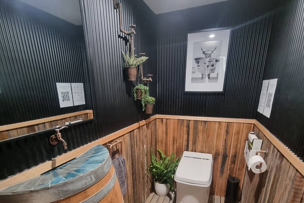 Photo of Bathroom in Smythesdale