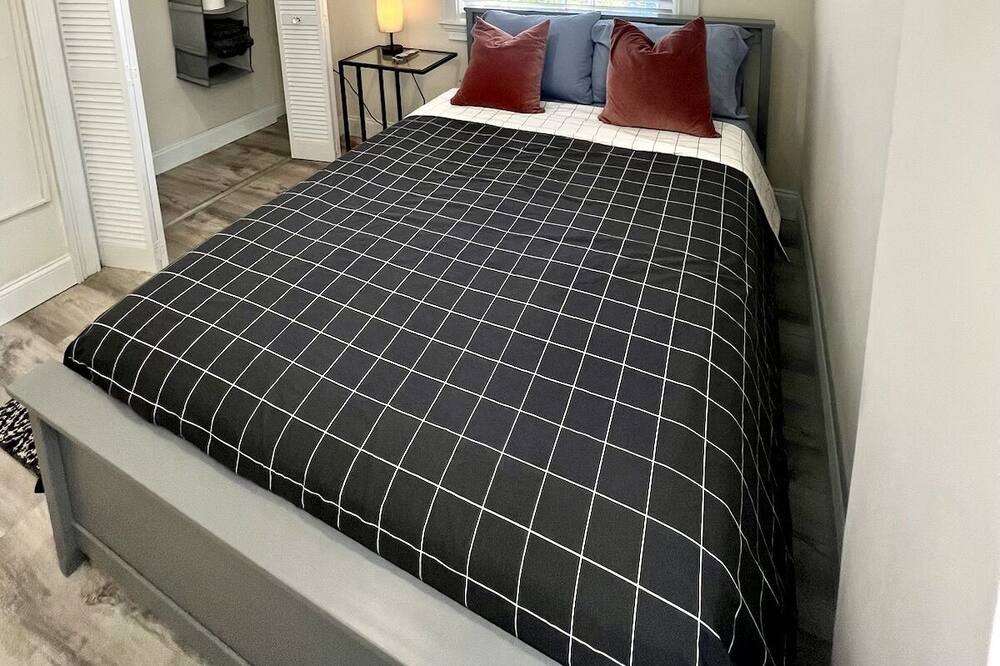 Photo of Bedroom in Getty Square