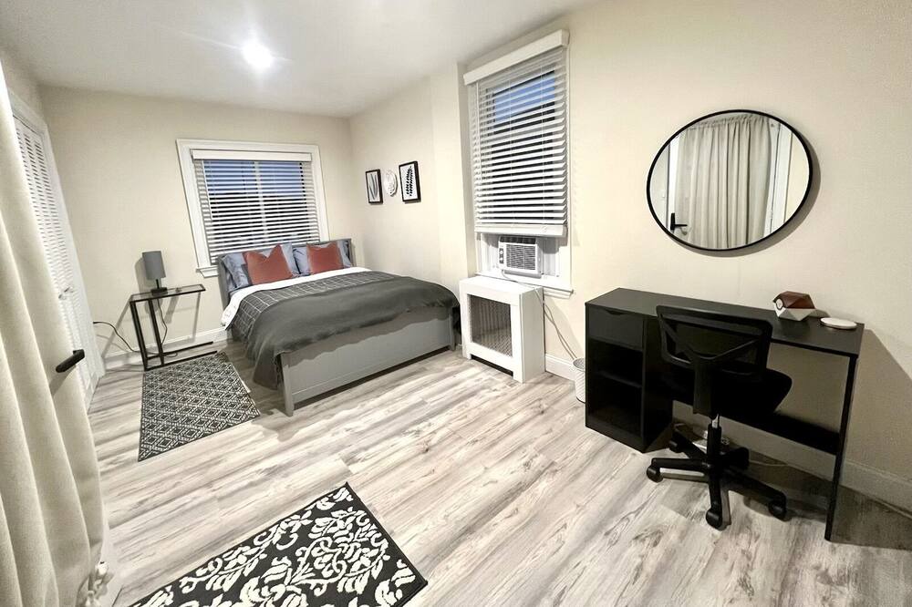 Photo of Bedroom in Getty Square
