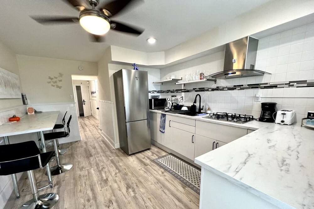 Photo of Kitchen in Getty Square