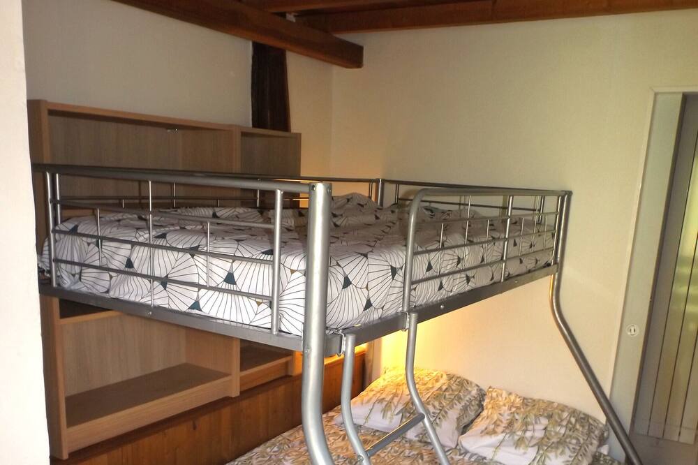 Photo of Bedroom in Fougaron