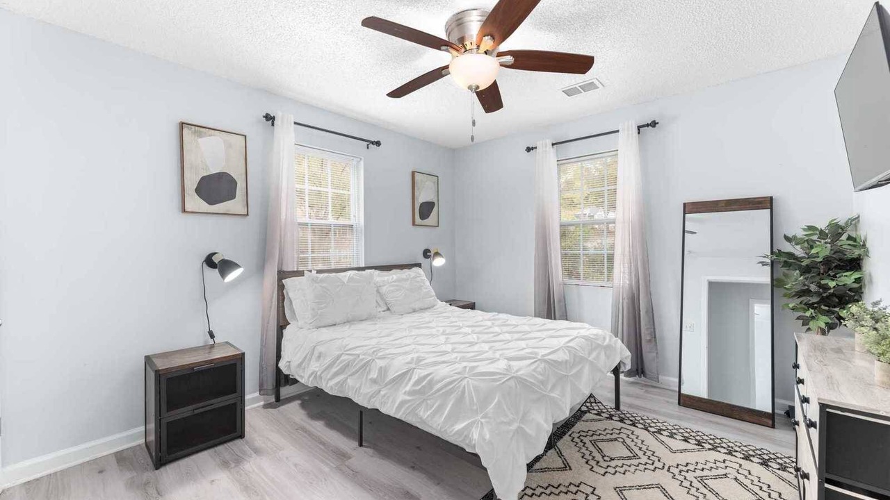 Photo of Others in Scottdale