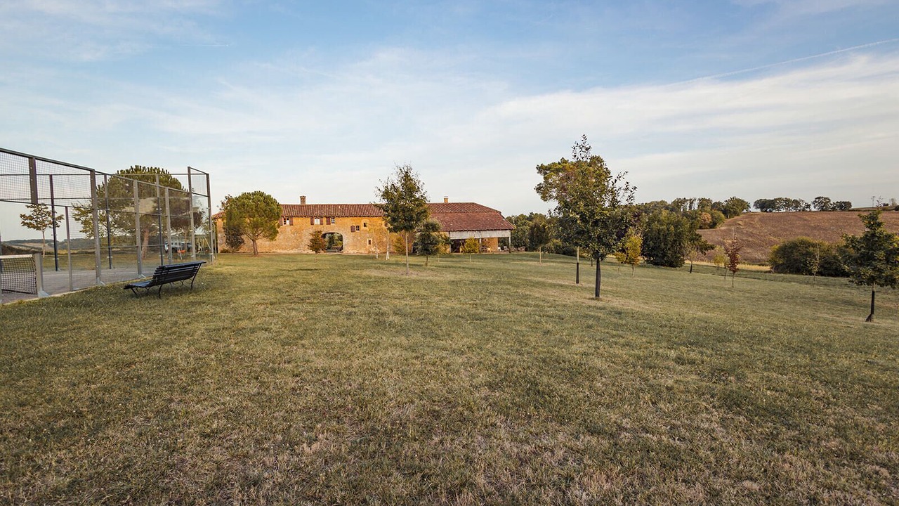 Photo of Outdoor in Moncassin