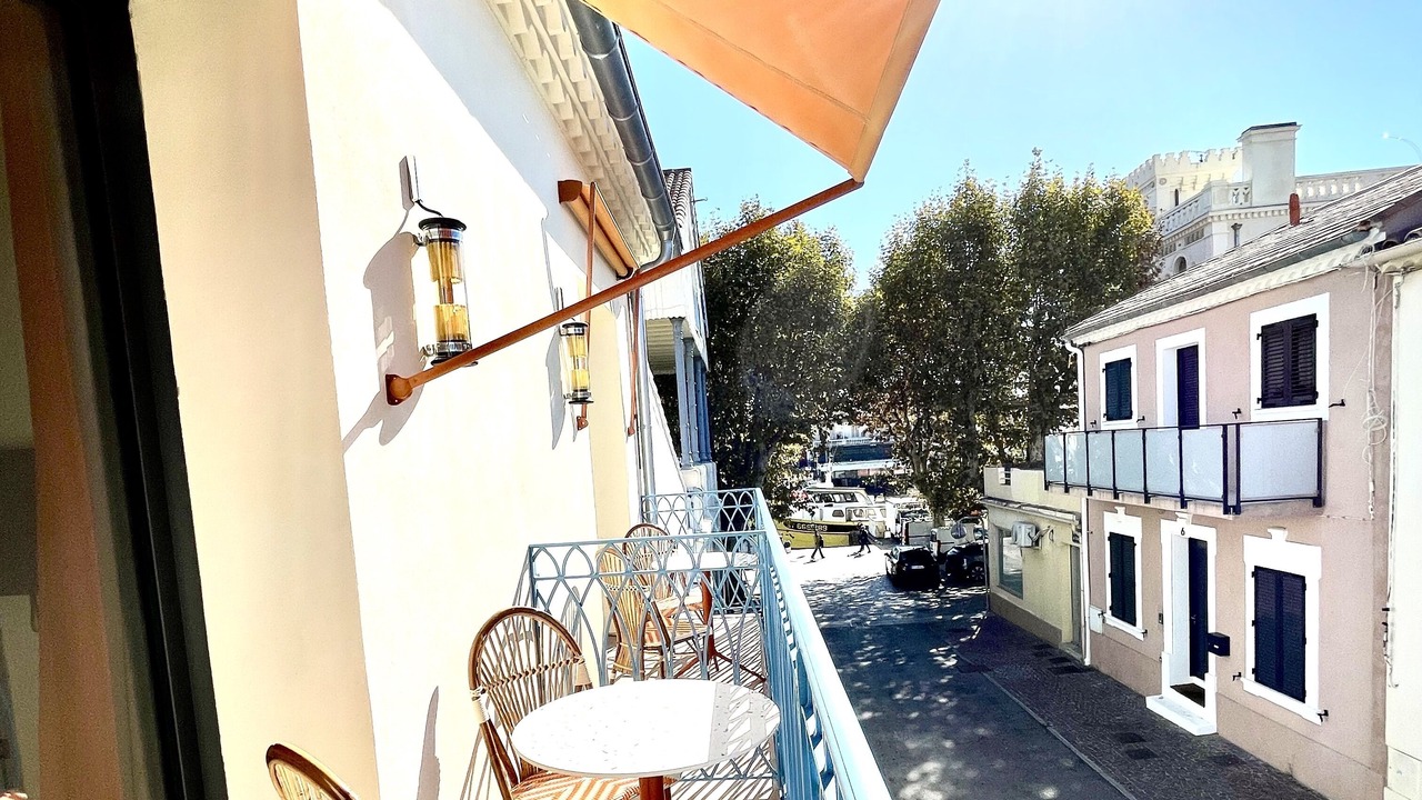 Photo of Bedroom in Le Grau-Du-Roi