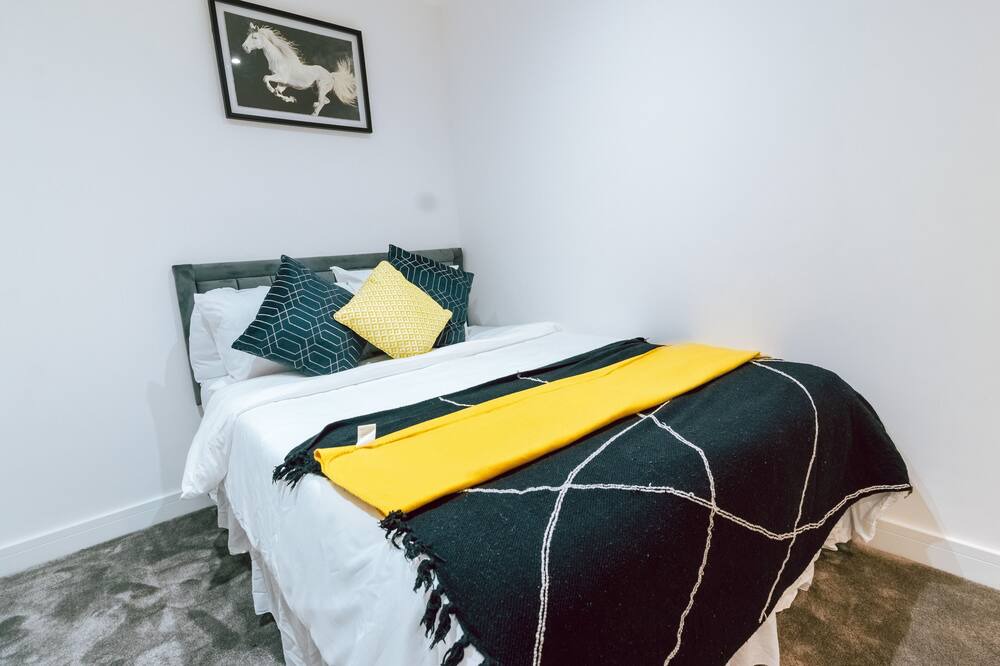 Photo of Others in Purley