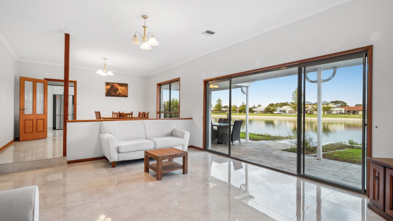 Photo of Livingroom in West Lakes