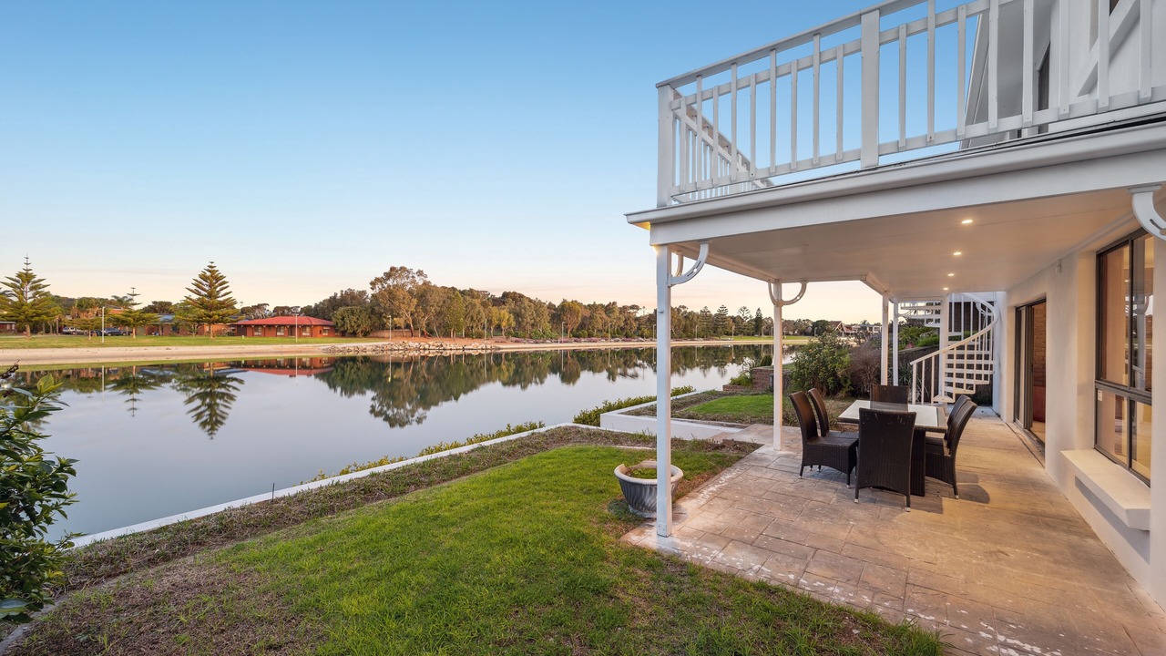 Photo of Outdoor in West Lakes