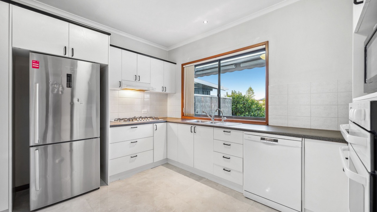 Photo of Kitchen in West Lakes