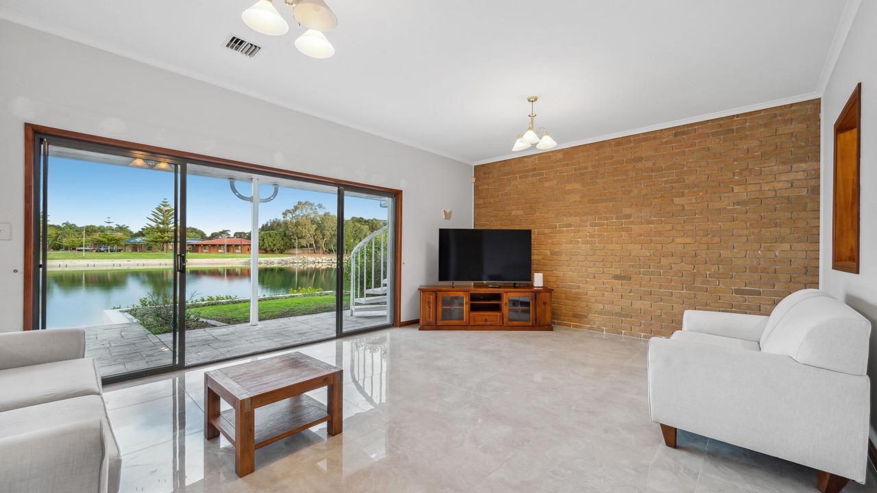Photo of Livingroom in West Lakes