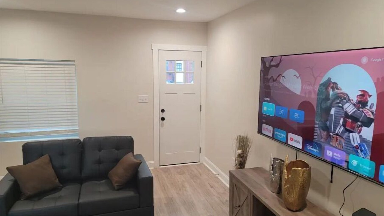 Photo of Others in Upper Fells Point