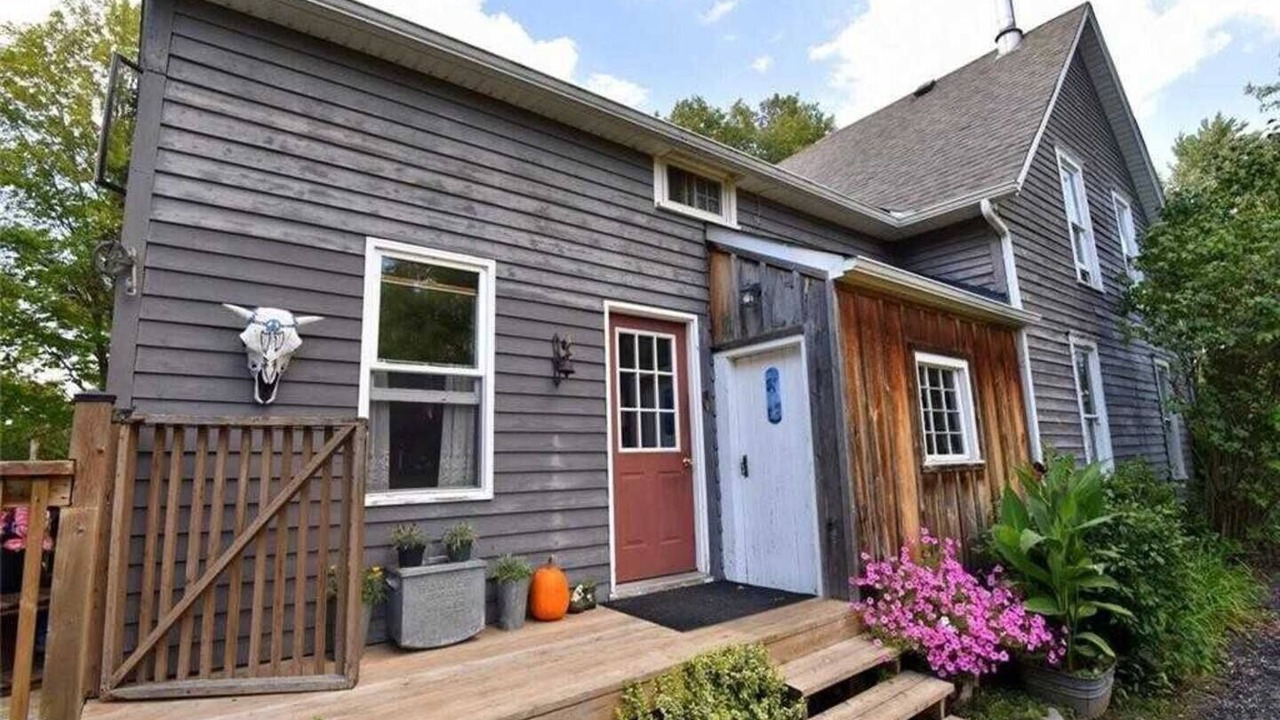 Photo of Outdoor in Caledonia