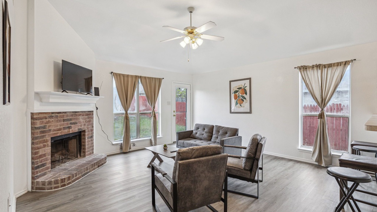 Photo of Livingroom in Royse City