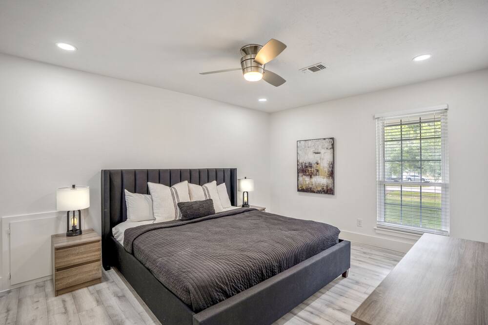 Photo of Bedroom in Katy