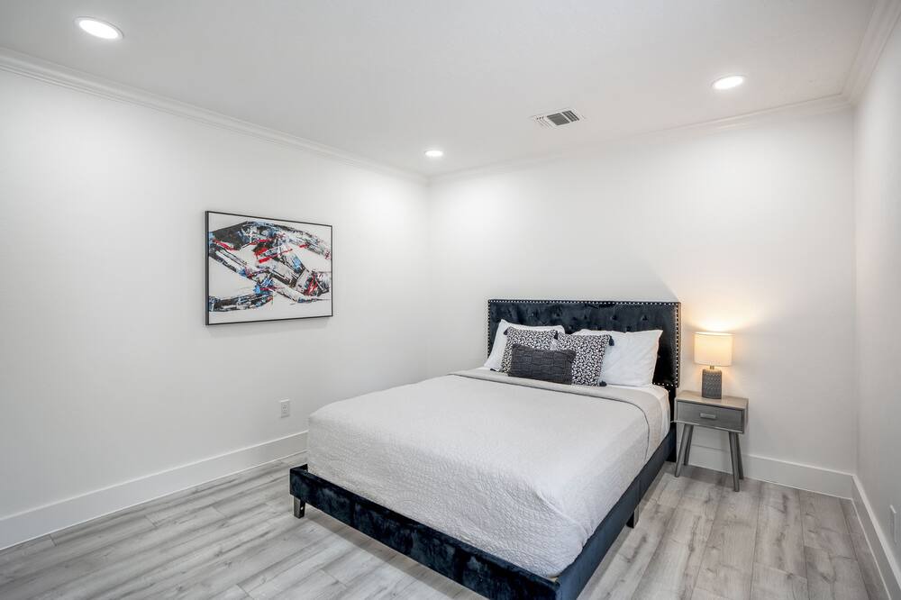 Photo of Bedroom in Katy