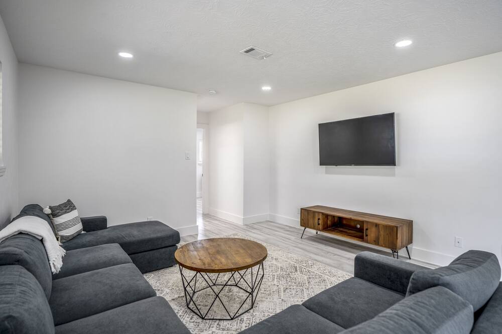 Photo of Livingroom in Katy