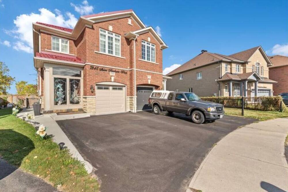 Photo of Outdoor in Meadowvale Village