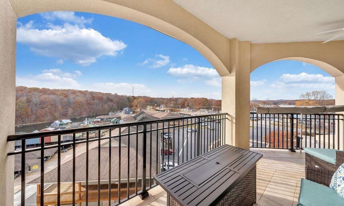 Photo of Outdoor in Westlake Corner