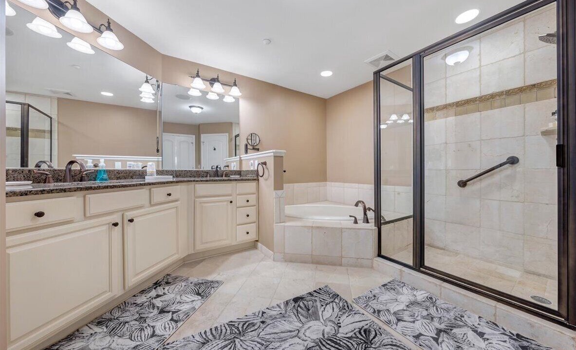 Photo of Kitchen in Westlake Corner