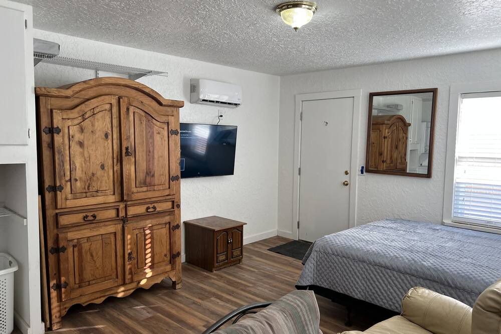 Photo of Bedroom in Dumas