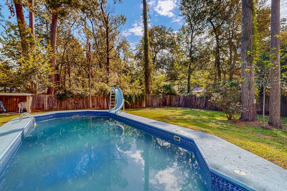 Photo of Outdoor in Grogan's Mill