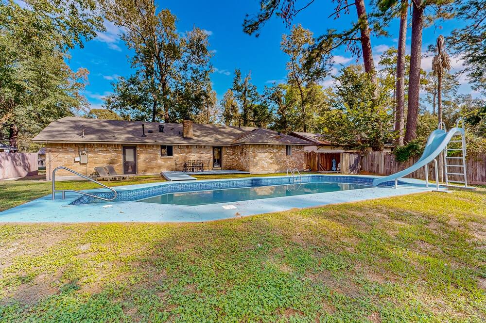Photo of Outdoor in Grogan's Mill