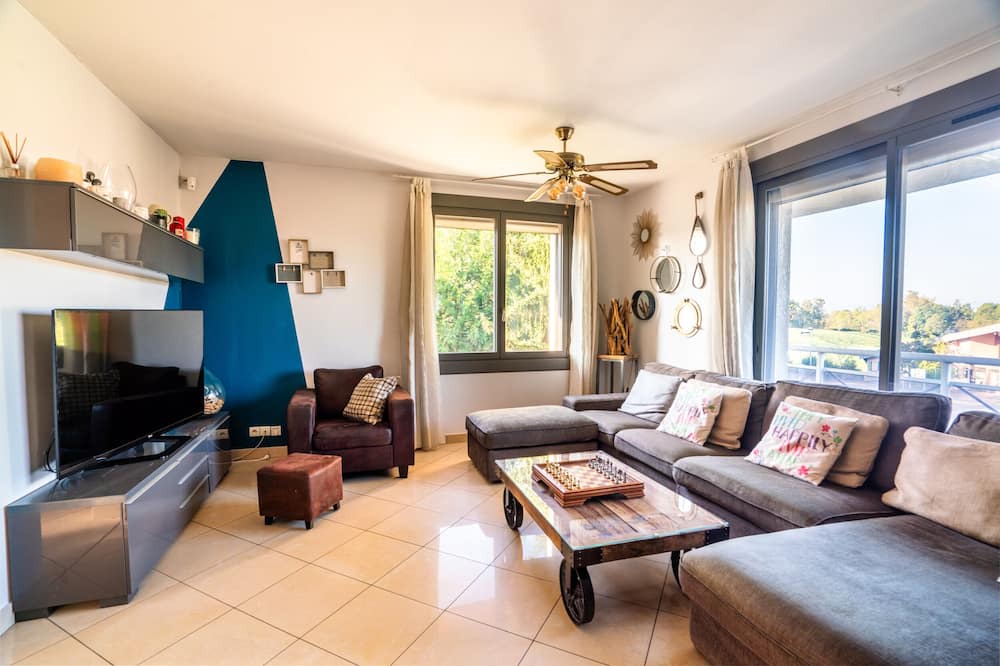 Photo of Livingroom in Seynod