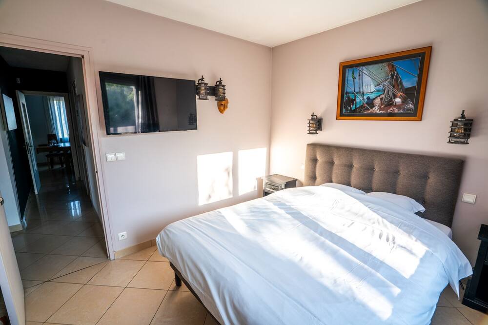 Photo of Bedroom in Seynod