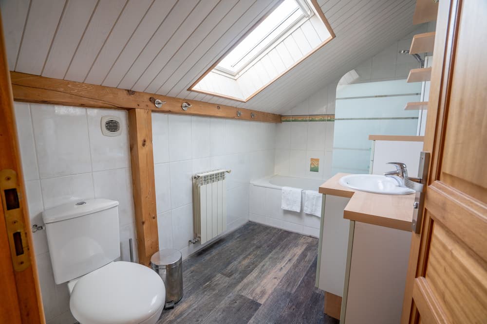 Photo of Bathroom in Seynod