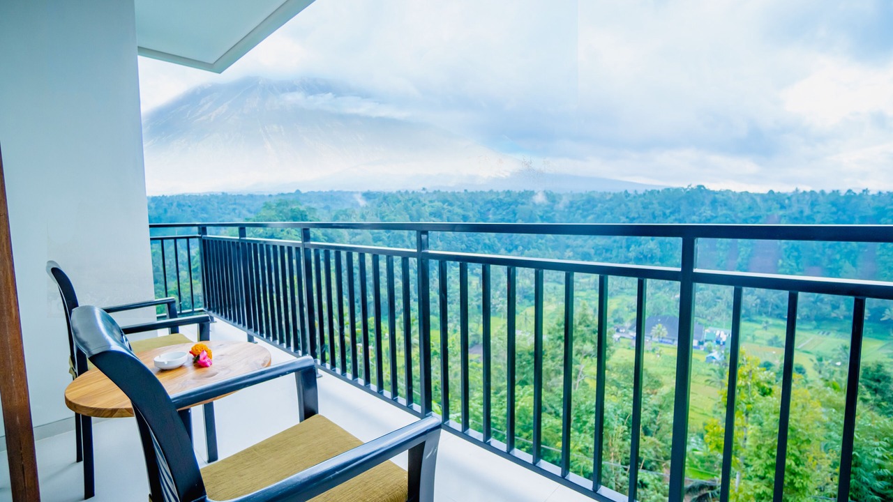 Photo of Patio Balcony in Menanga