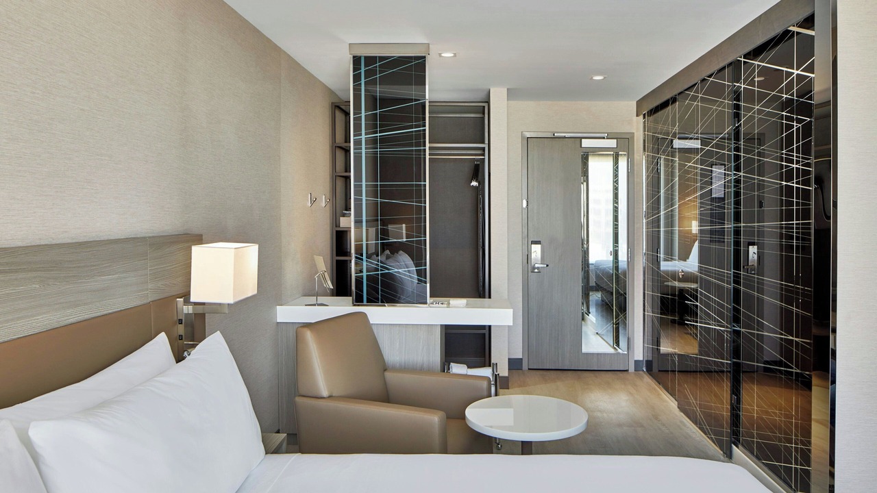 Photo of Bedroom in Downtown Sacramento