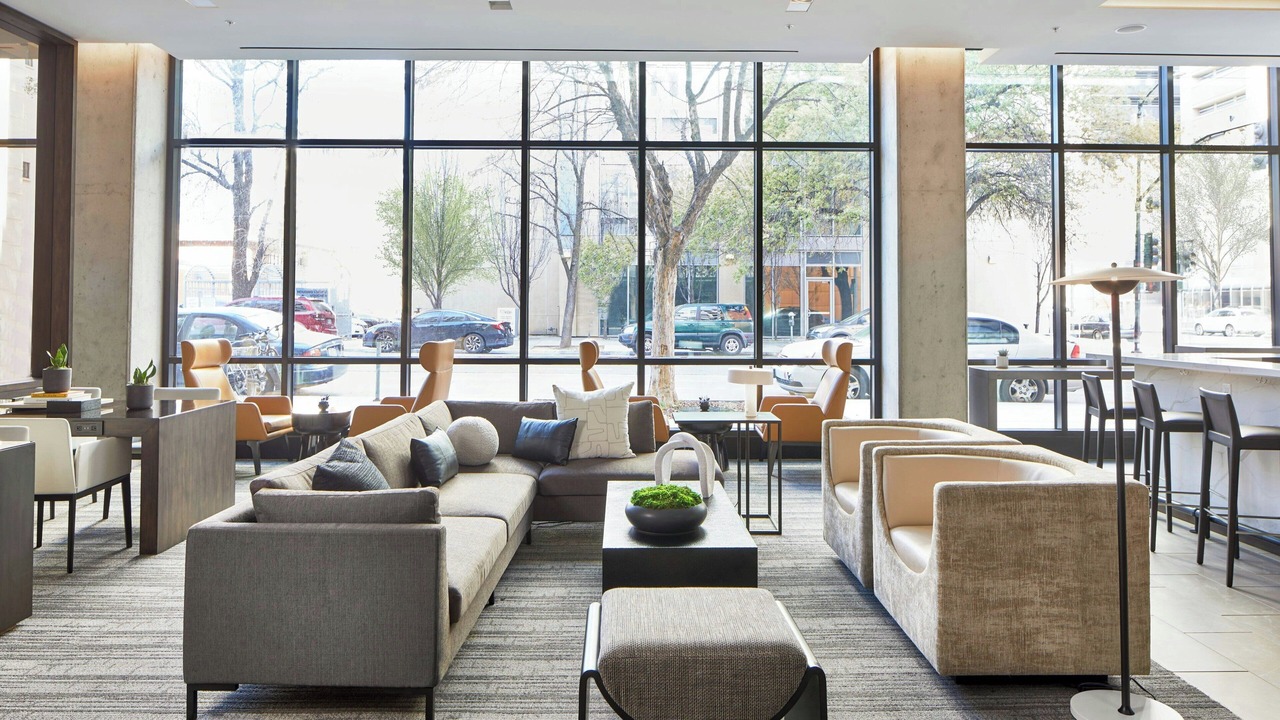 Photo of Others in Downtown Sacramento