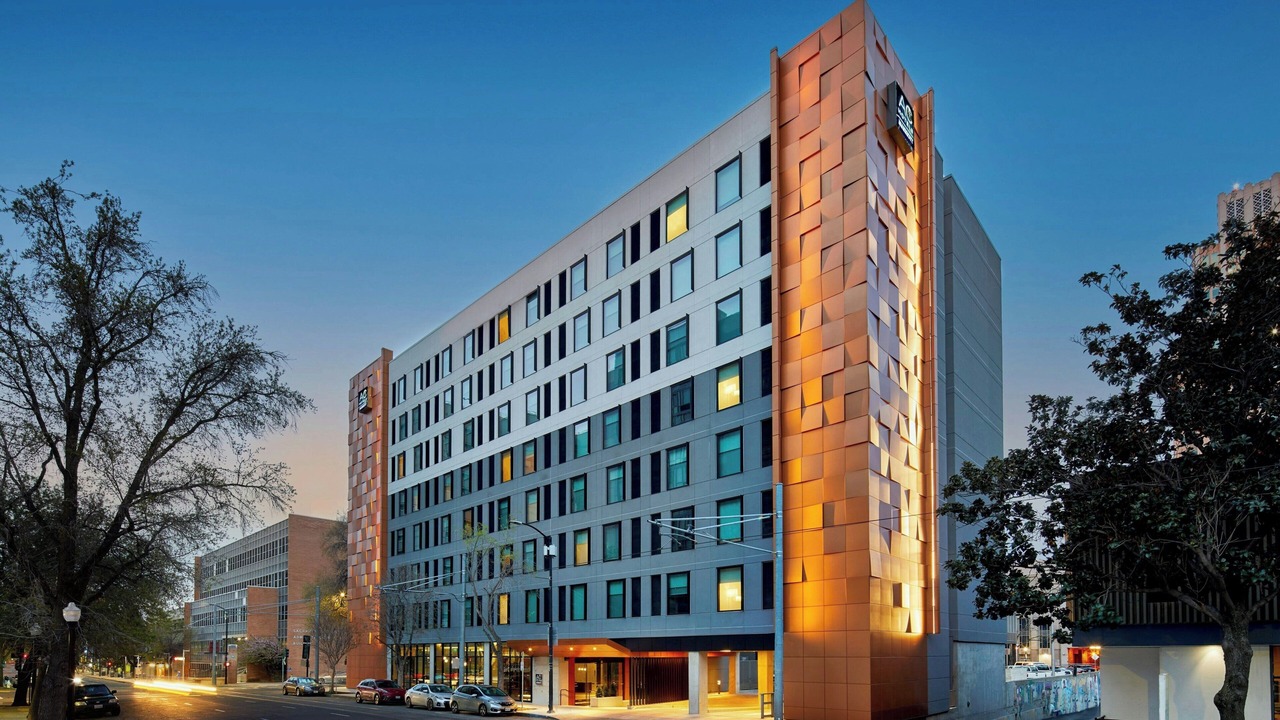 Photo of Outdoor in Downtown Sacramento