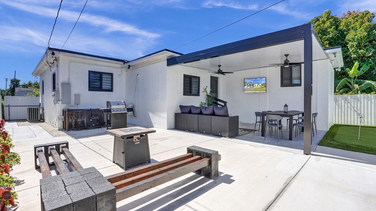 Photo of Patio Balcony in Liberty City