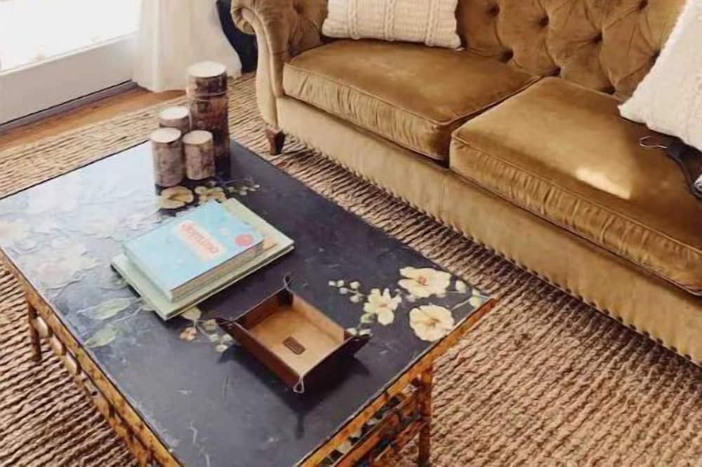 Photo of Livingroom in Swartswood