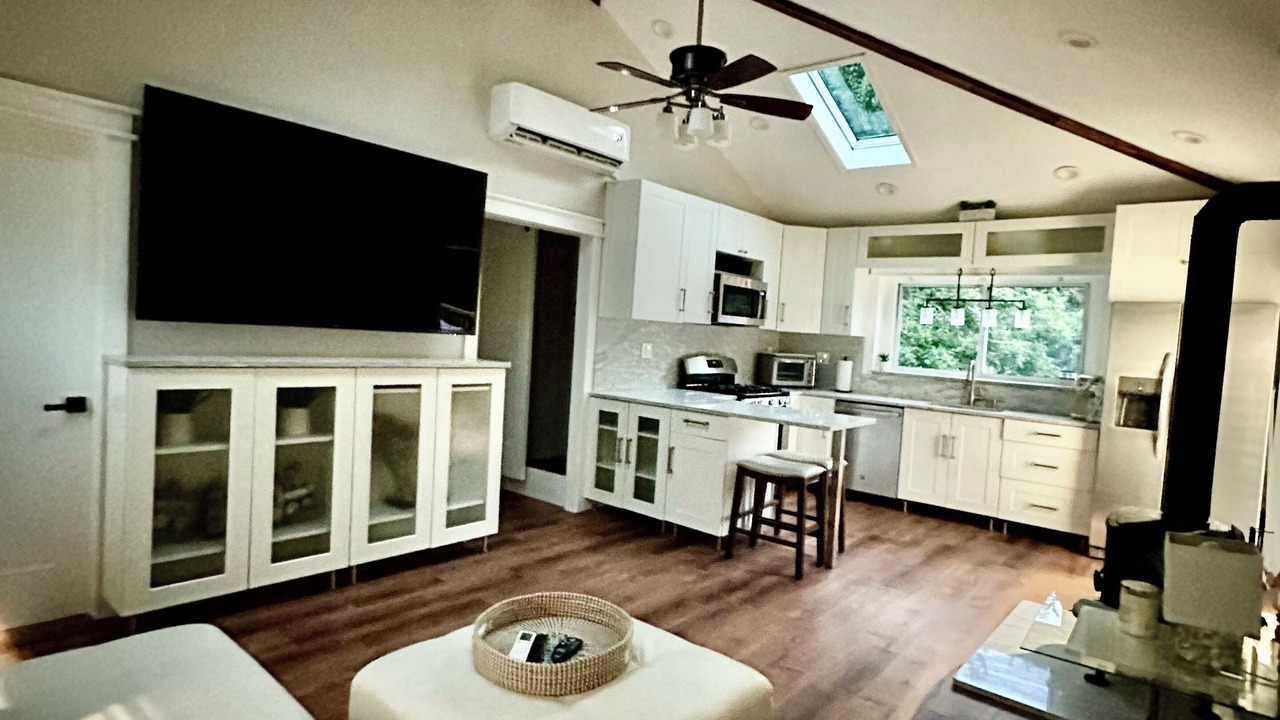 Photo of Livingroom in Little Falls