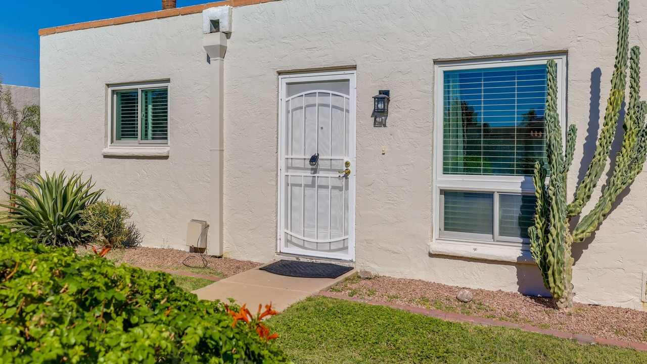 Photo of Outdoor in Cox Heights