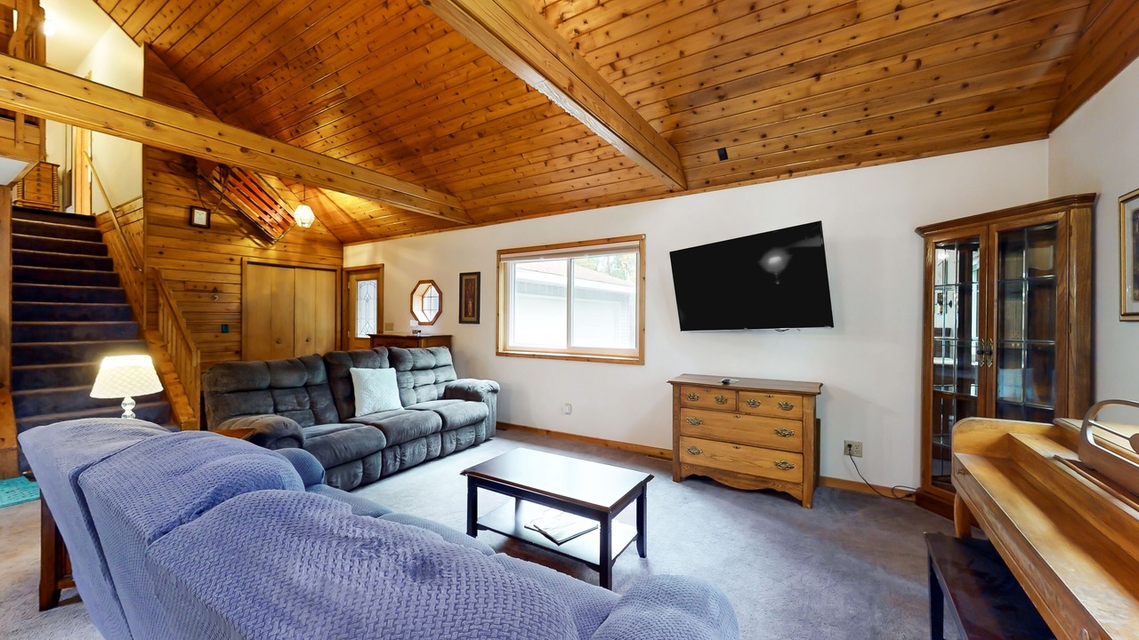 Photo of Livingroom in Baraboo