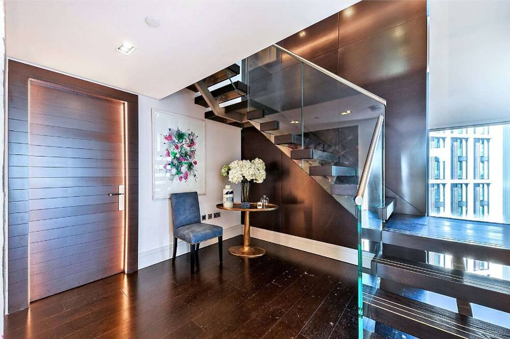 Photo of Others in Gipsy Hill