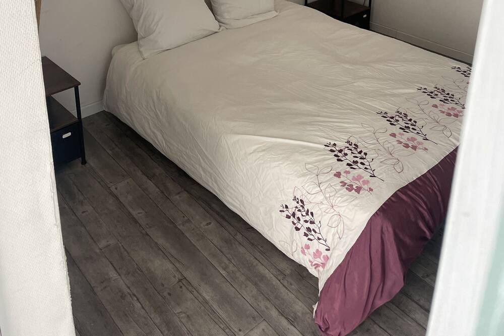 Photo of Bedroom in Migne-Auxances