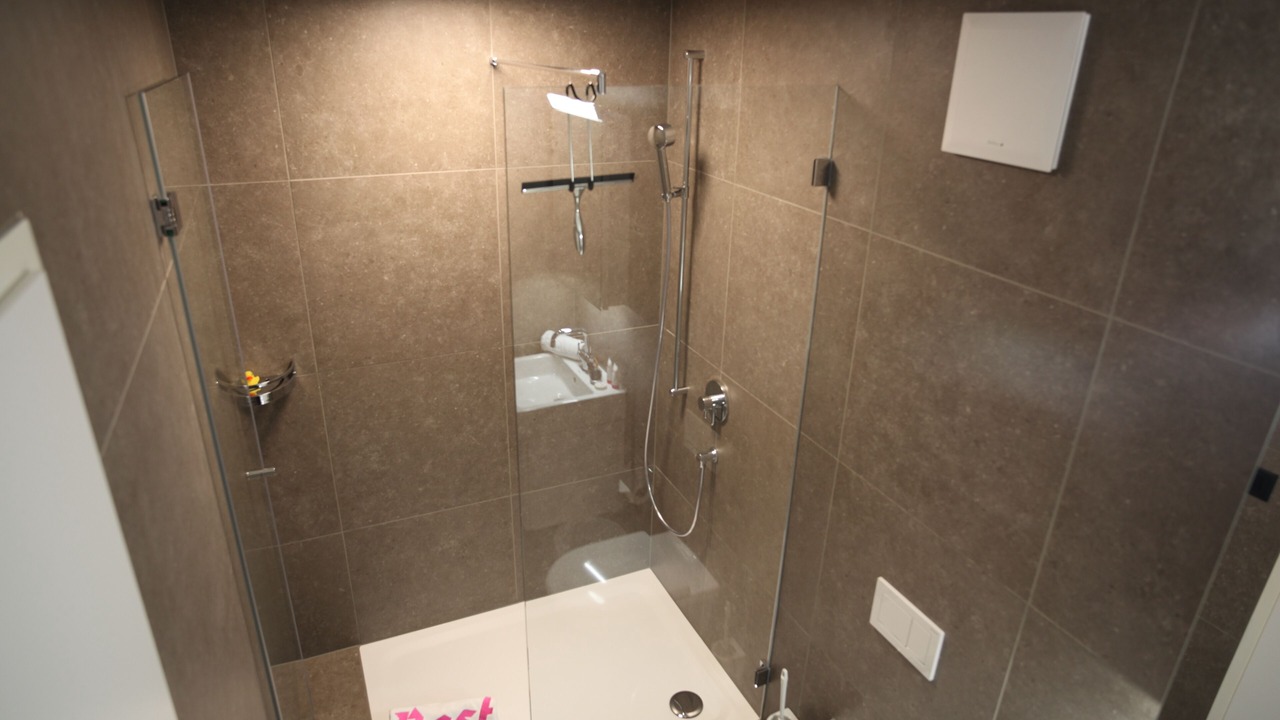 Photo of Bathroom in District 4